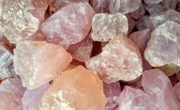 Quartz sorting machine refining high-purity silica sand